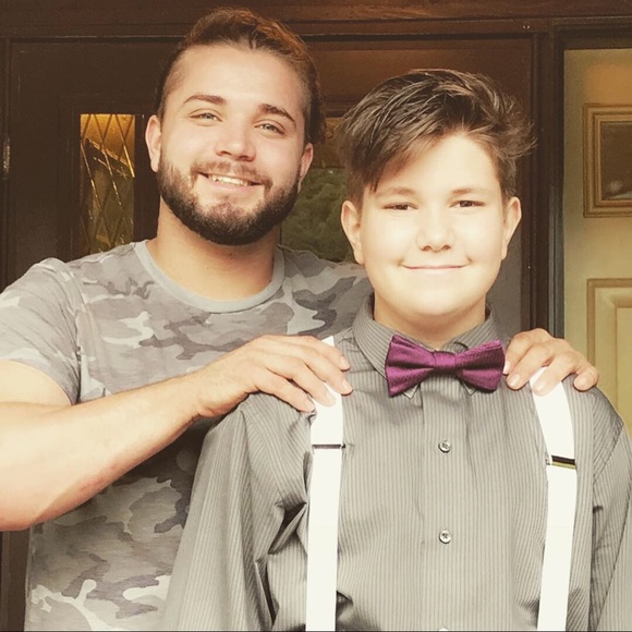 Meet your Posher, Sean - Picture 3 of 4